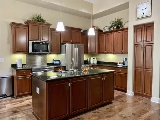 Photo #3: 6050754 Listing