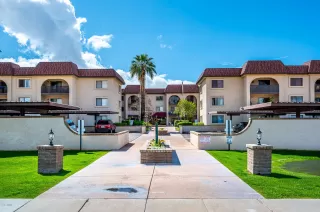 Photo #1: 6050824 Listing 