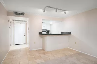 Photo #5: 6050824 Listing 