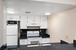 Photo #6: 6050824 Listing 