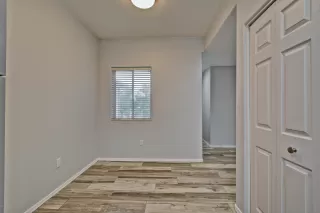 Photo #4: 6050969 Listing