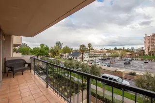 Photo #5: 6051070 Listing