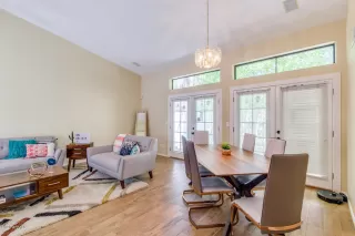 Photo #1: 6051209 Listing