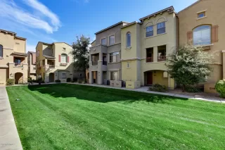 Photo #2: 6051235 Listing