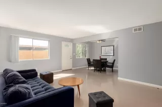 Photo #6: 6051268 Listing