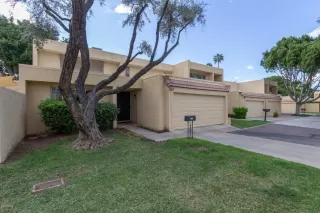 Photo #2: 6051486 Listing