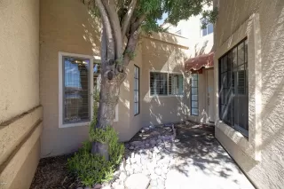 Photo #4: 6051495 Listing