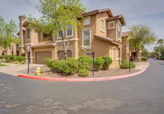 Photo #4: 6051619 Listing