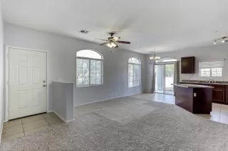 Photo #3: 6051782 Listing