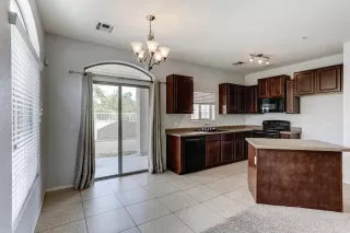 Photo #4: 6051782 Listing