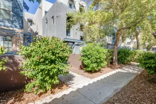 Photo #6: 6052098 Listing