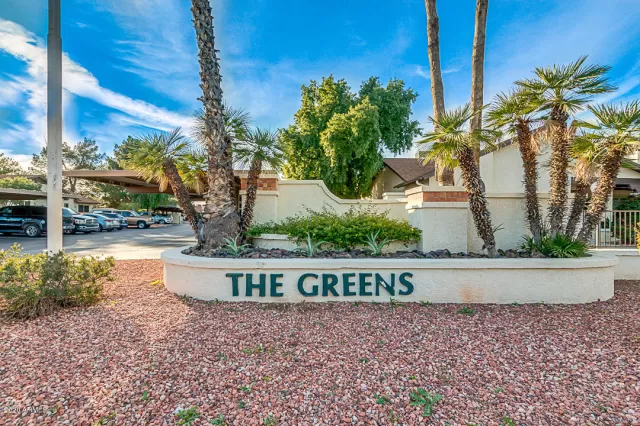 MLS: 6052175 Condo For Sale