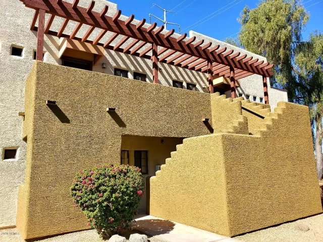 MLS: 6052198 Condo For Sale