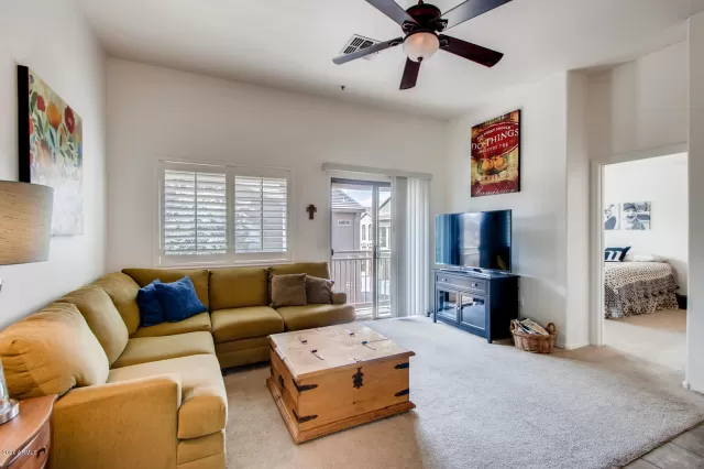 MLS: 6052348 Condo For Sale