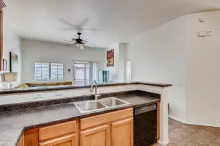 Photo #3: 6052348 Listing