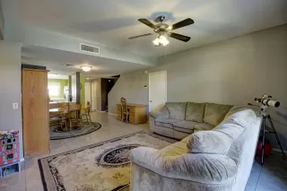 Photo #4: 6052355 Listing