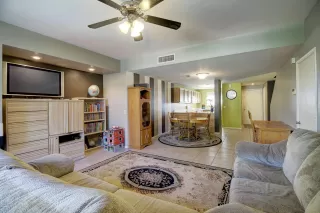 Photo #5: 6052355 Listing