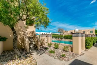 Photo #2: 6052491 Listing