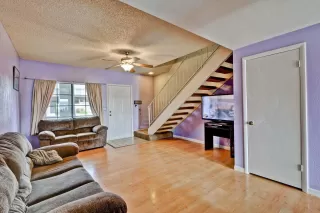 Photo #3: 6052553 Listing