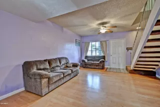 Photo #4: 6052553 Listing