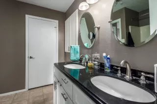 Photo #6: 6052605 Listing