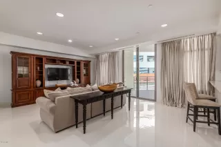 Photo #4: 6052620 Listing