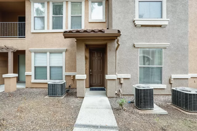 MLS: 6052706 Condo For Sale