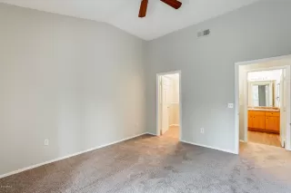 Photo #3: 6052706 Listing