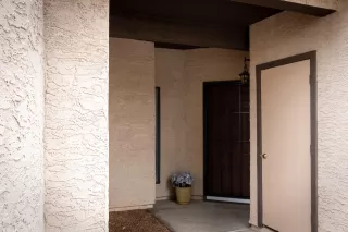 Photo #6: 6053103 Listing