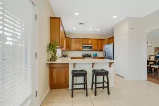 Photo #5: 6053104 Listing 