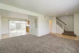 Photo #2: 6053251 Listing