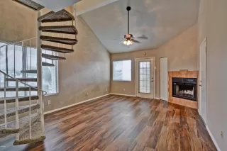 Photo #1: 6053348 Listing