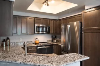 Photo #6: 6053353 Listing