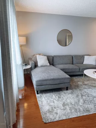 Photo #3: 6053443 Listing