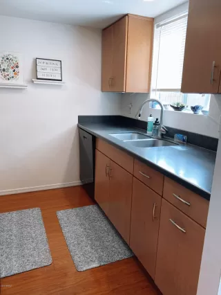 Photo #6: 6053443 Listing