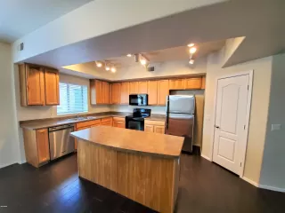 Photo #1: 6053554 Listing