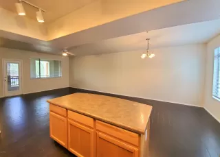 Photo #2: 6053554 Listing