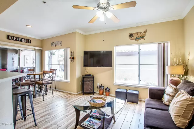 MLS: 6053560 Condo For Sale