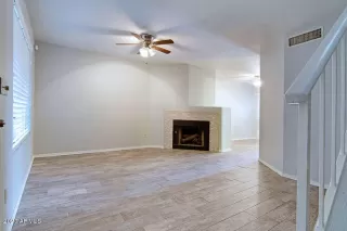 Photo #5: 6053965 Listing 