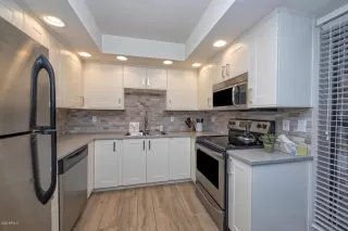 Photo #4: 6054065 Listing
