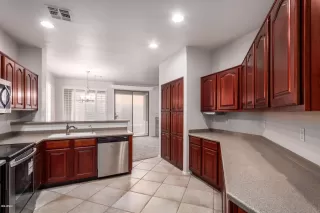 Photo #6: 6054256 Listing