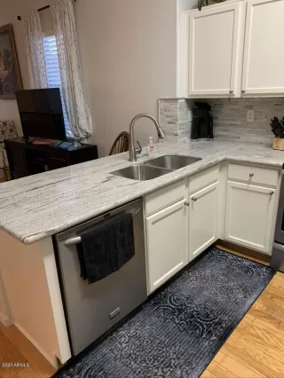 Photo #2: 6054285 Listing 