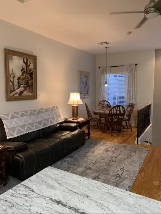 Photo #4: 6054285 Listing 