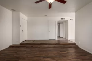 Photo #6: 6054305 Listing 