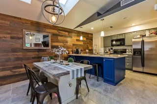Photo #2: 6054382 Listing 