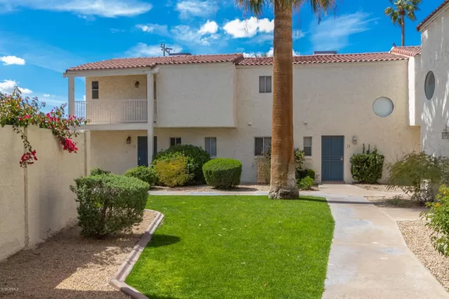 MLS: 6054545 Condo For Sale