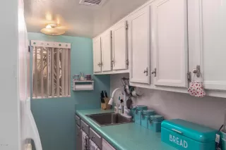 Photo #6: 6054545 Listing