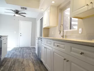 Photo #5: 6054872 Listing 