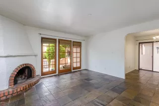 Photo #3: 6055701 Listing