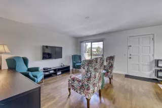Photo #2: 6055730 Listing